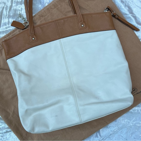 Coach Laura Signature Jacquard Leather Shoulder Bag - Picture 6 of 8